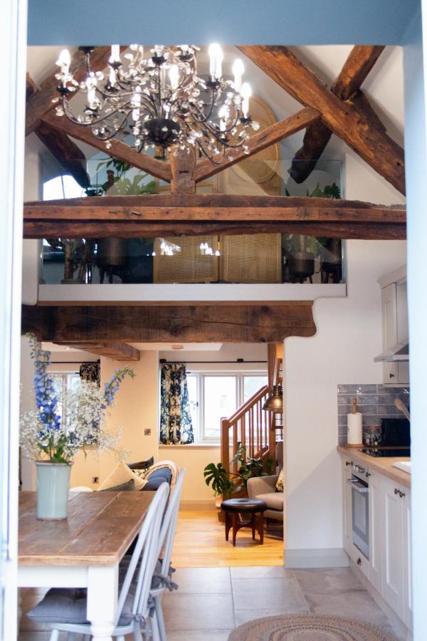 The Forge - Beautiful Contemporary Barn - Hot Tub Villa Bridgnorth Exterior photo