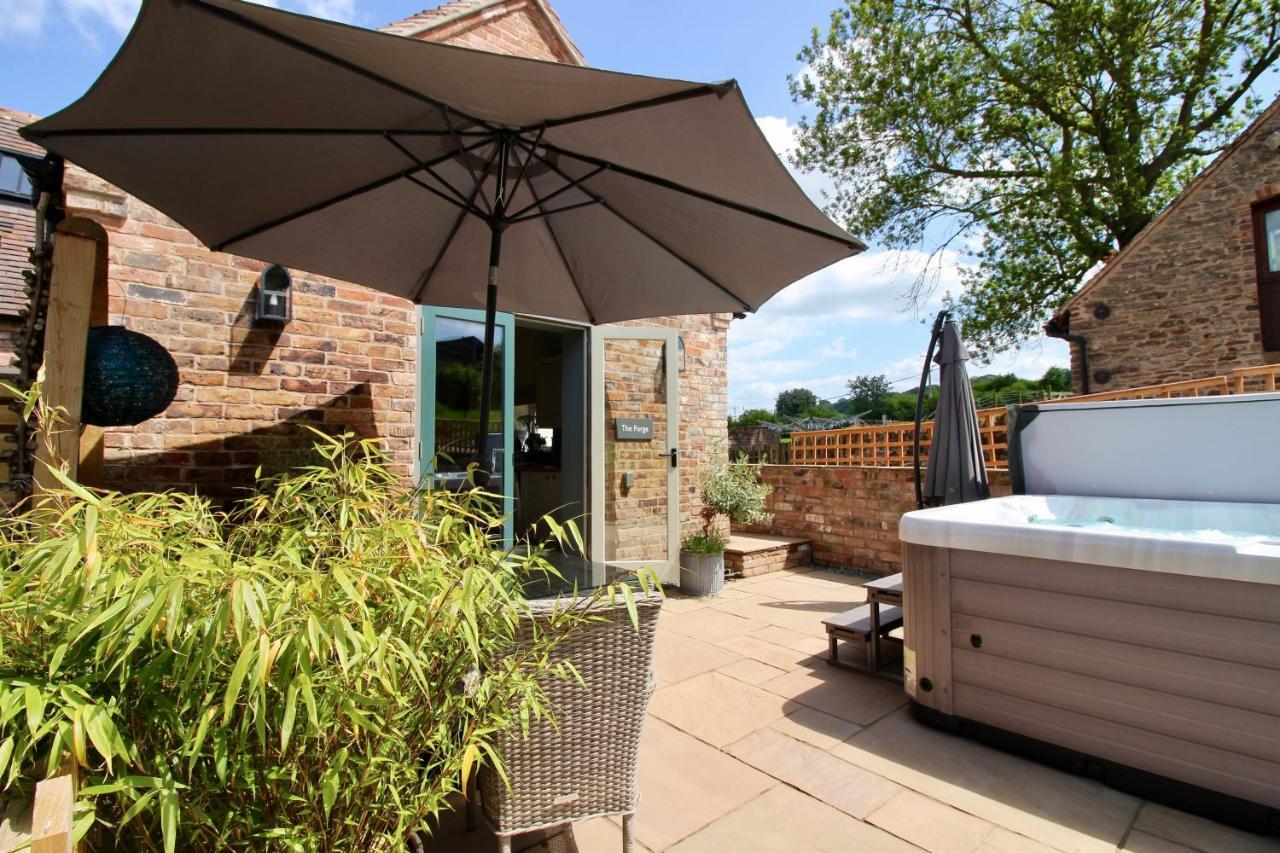 The Forge - Beautiful Contemporary Barn - Hot Tub Villa Bridgnorth Exterior photo